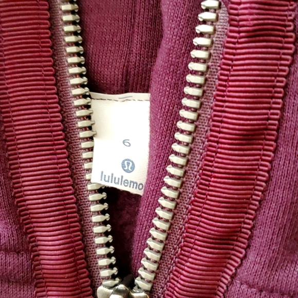 EUC Lululemon women's hoodie size 6 - Picture 4 of 5